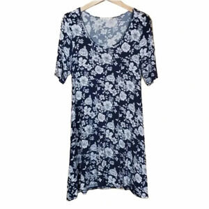 Heart Hips M blue/white‎ floral tshirt dress
